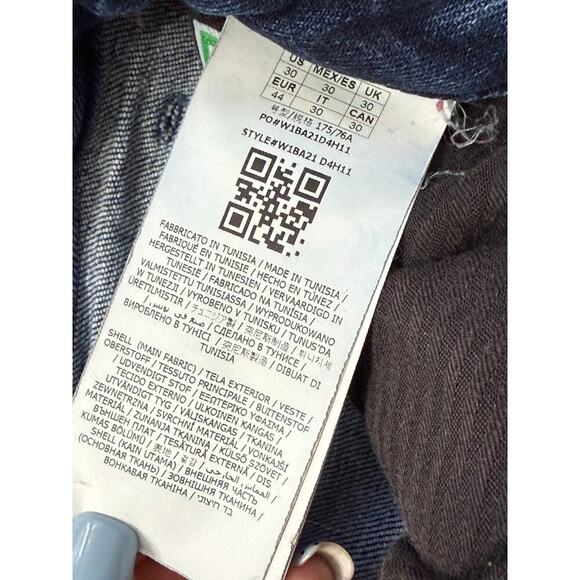 GUESS Women’s Mom Jeans Tapered High Blue Distressed Size 30 Eco Jeanologia - Picture 7 of 10